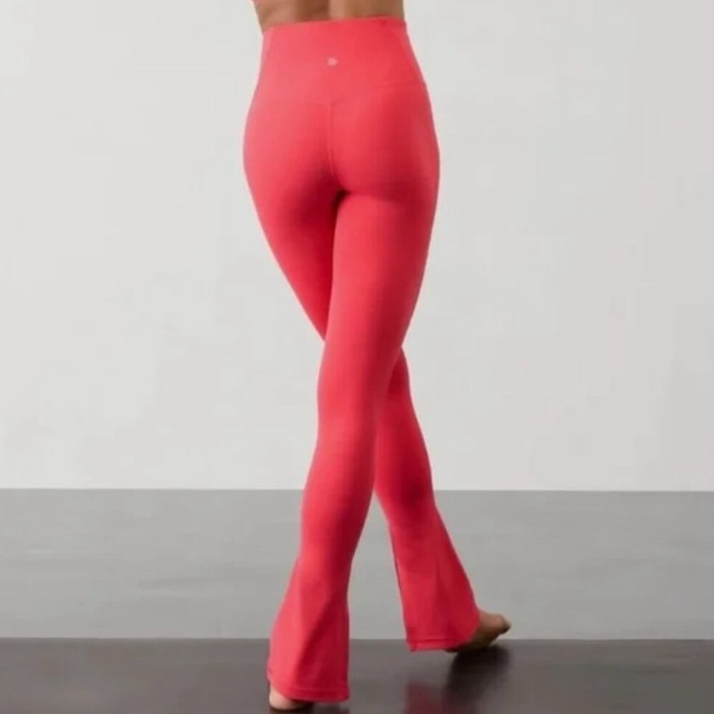Athleta Elation High Rise Split Slim Flare Pant
MP - Picture 2 of 4